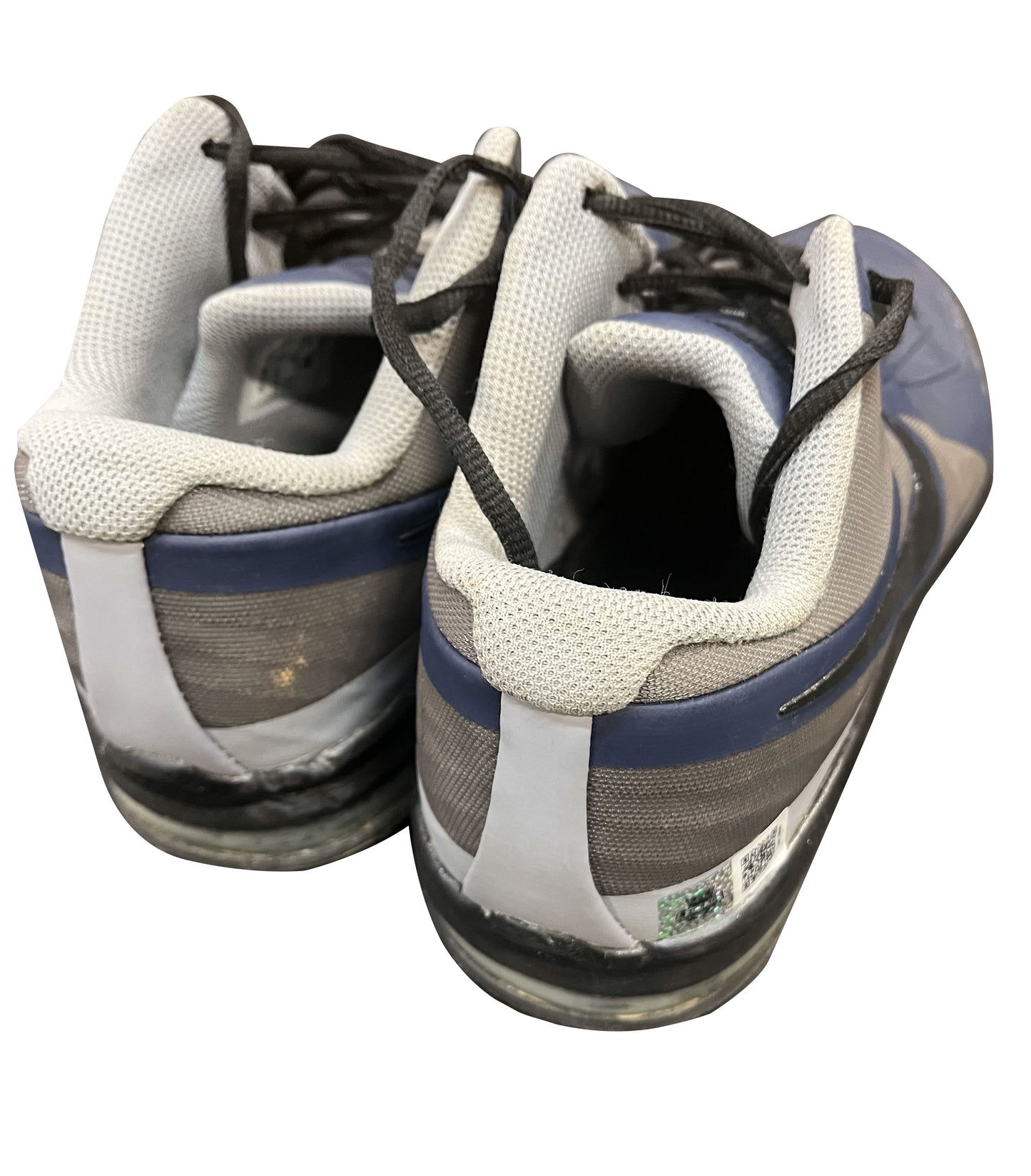 Willie Bloomquist Autographed Cleats - Player's Closet Project