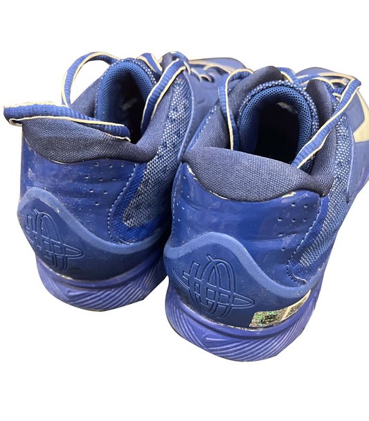 Authentic Autographed Memorabilia