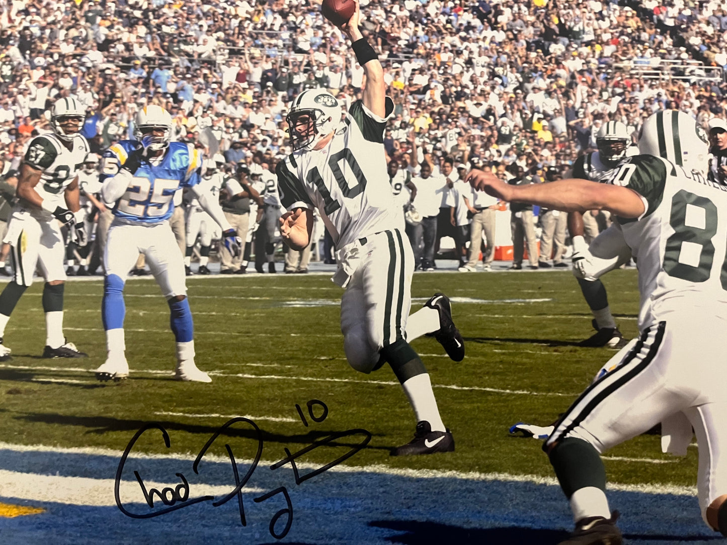 Chad Pennington Autographed 8X10 Photo - Player's Closet Project