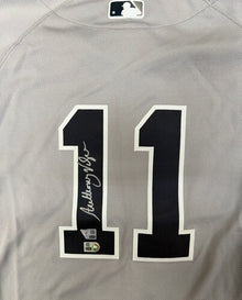 Authentic Autographed Memorabilia 