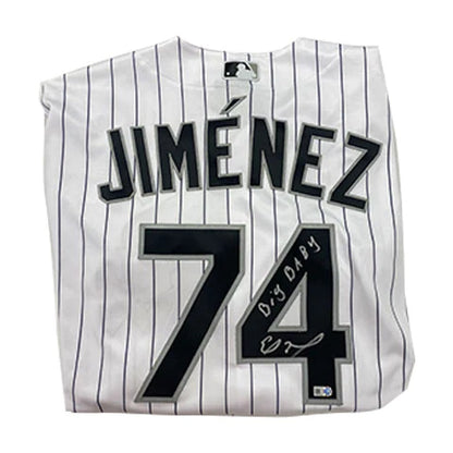 Authentic Autographed Memorabilia 