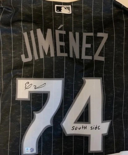 Authentic Autographed Memorabilia 