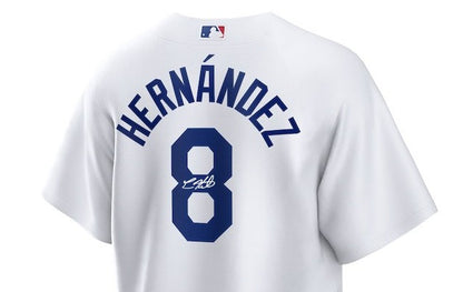 Authentic Autographed Memorabilia 