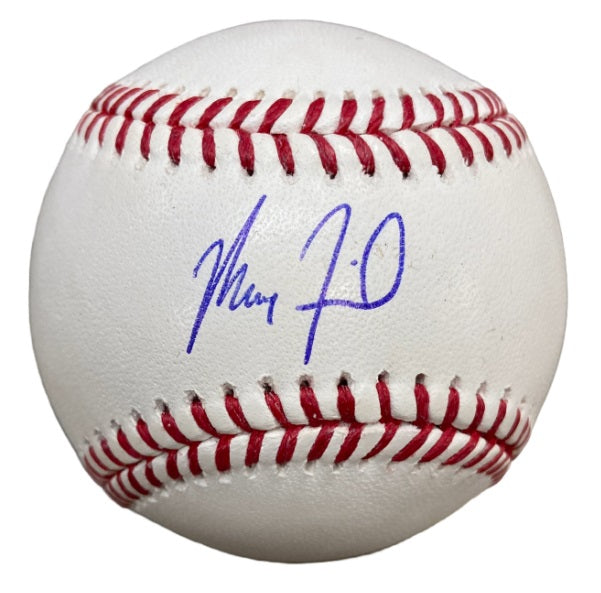Authentic Autographed Memorabilia 