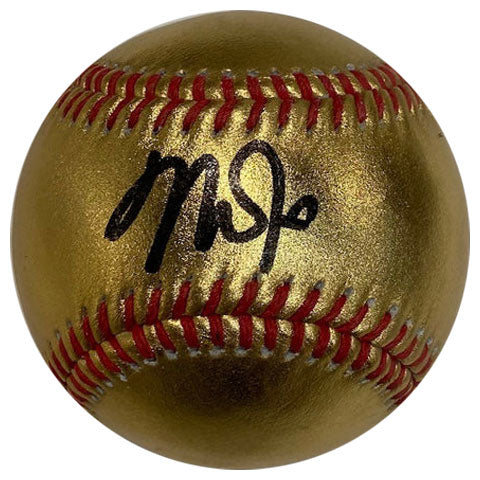 Authentic Autographed Memorabilia 