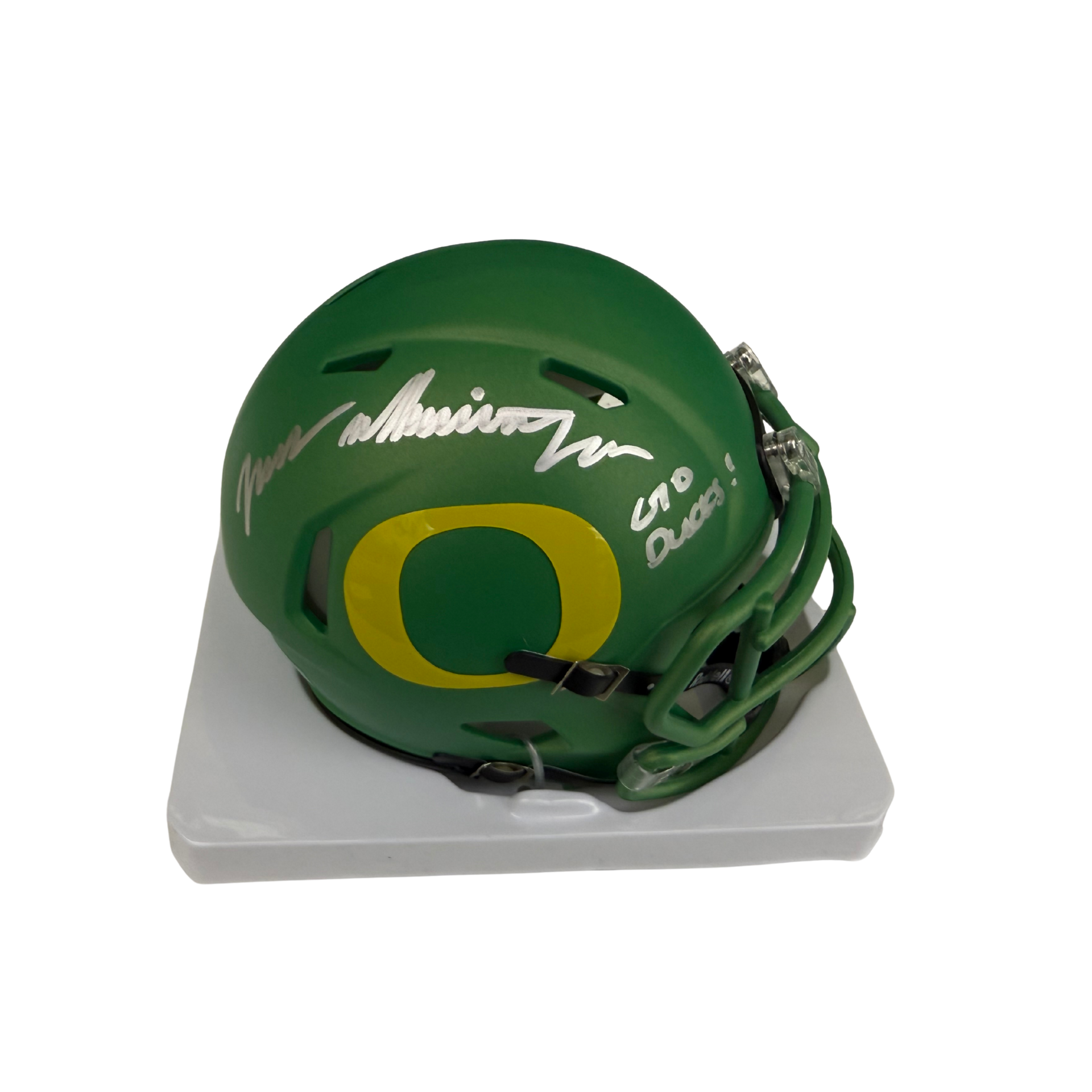 Authentic Autographed Memorabilia 