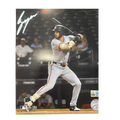 Authentic Autographed Memorabilia 