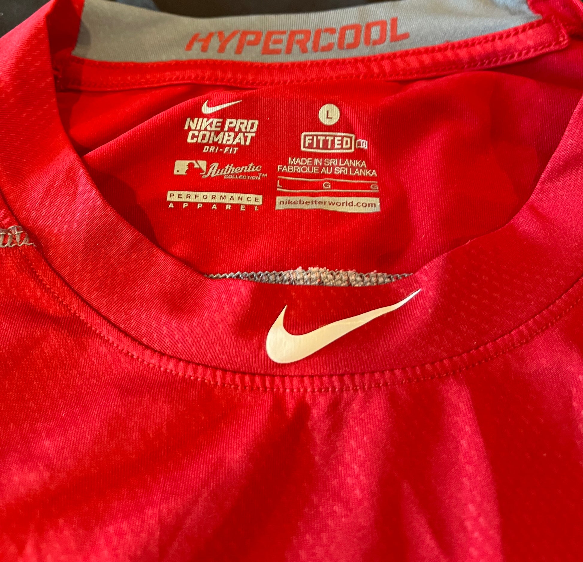 Authentic Autographed Memorabilia 