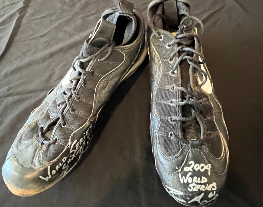 Authentic Autographed Memorabilia 