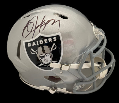 Authentic Autographed Memorabilia 