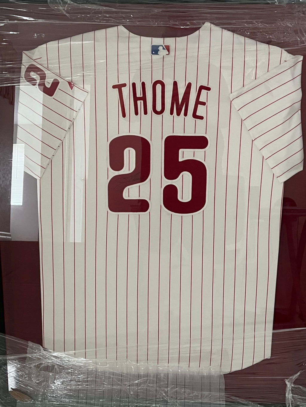 Authentic Autographed Memorabilia 