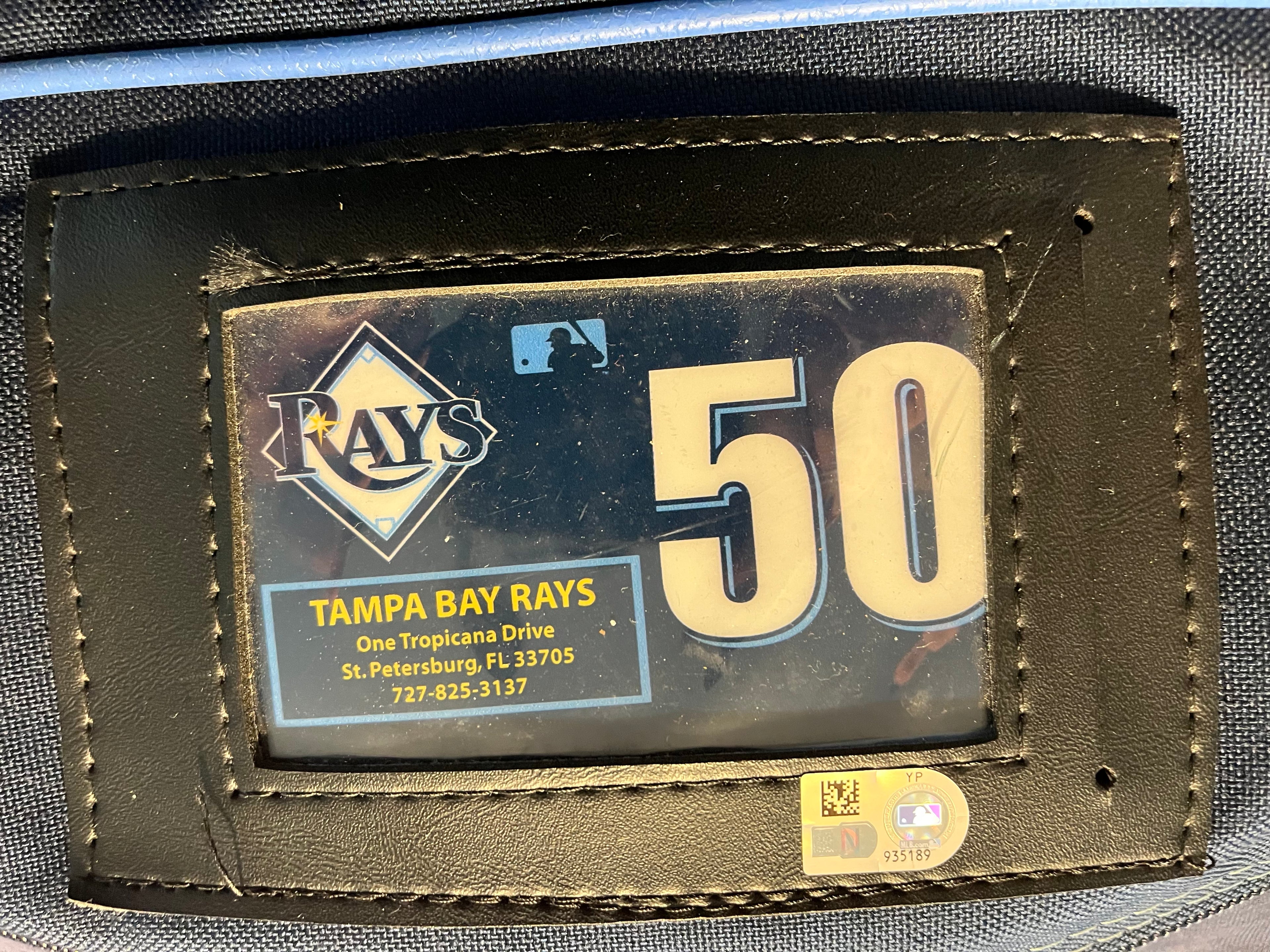 Authentic Autographed Memorabilia 