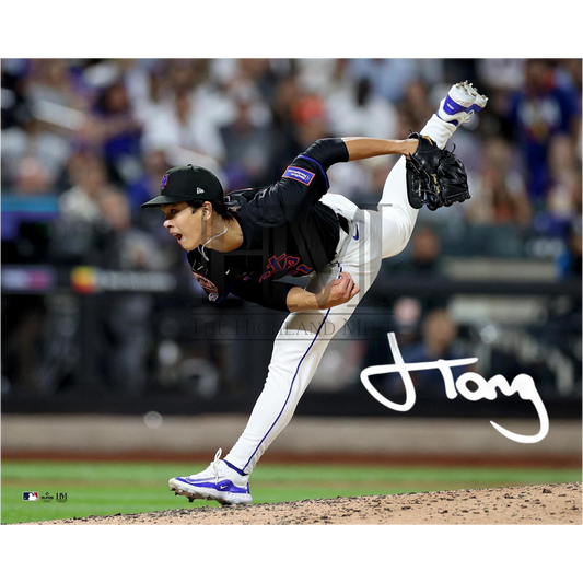 Jonah Tong Autographed 16x20 - Pitching (PRESALE)