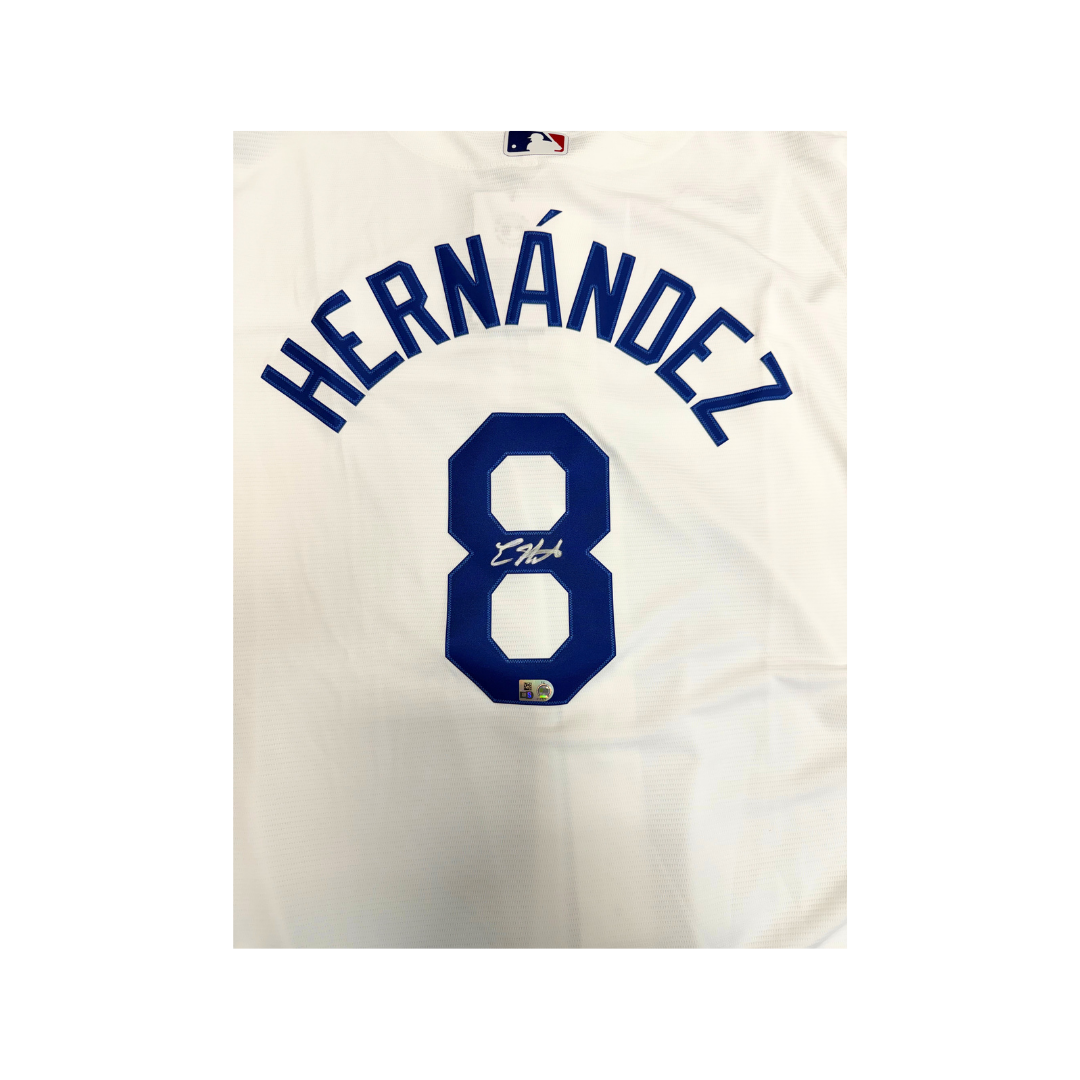 Authentic Autographed Memorabilia 