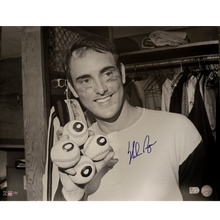Authentic Autographed Memorabilia 