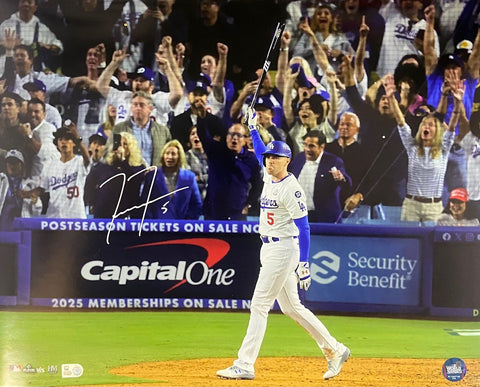 Freddie Freeman Autographed 16x20 Photo - Hand On Bat Celebration