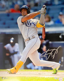 Authentic Autographed Memorabilia 