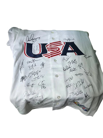Authentic Autographed Memorabilia 