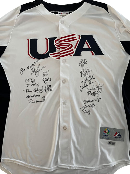 Authentic Autographed Memorabilia 