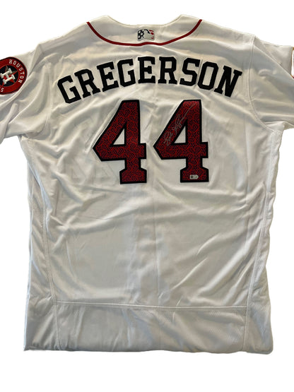 Authentic Autographed Memorabilia 