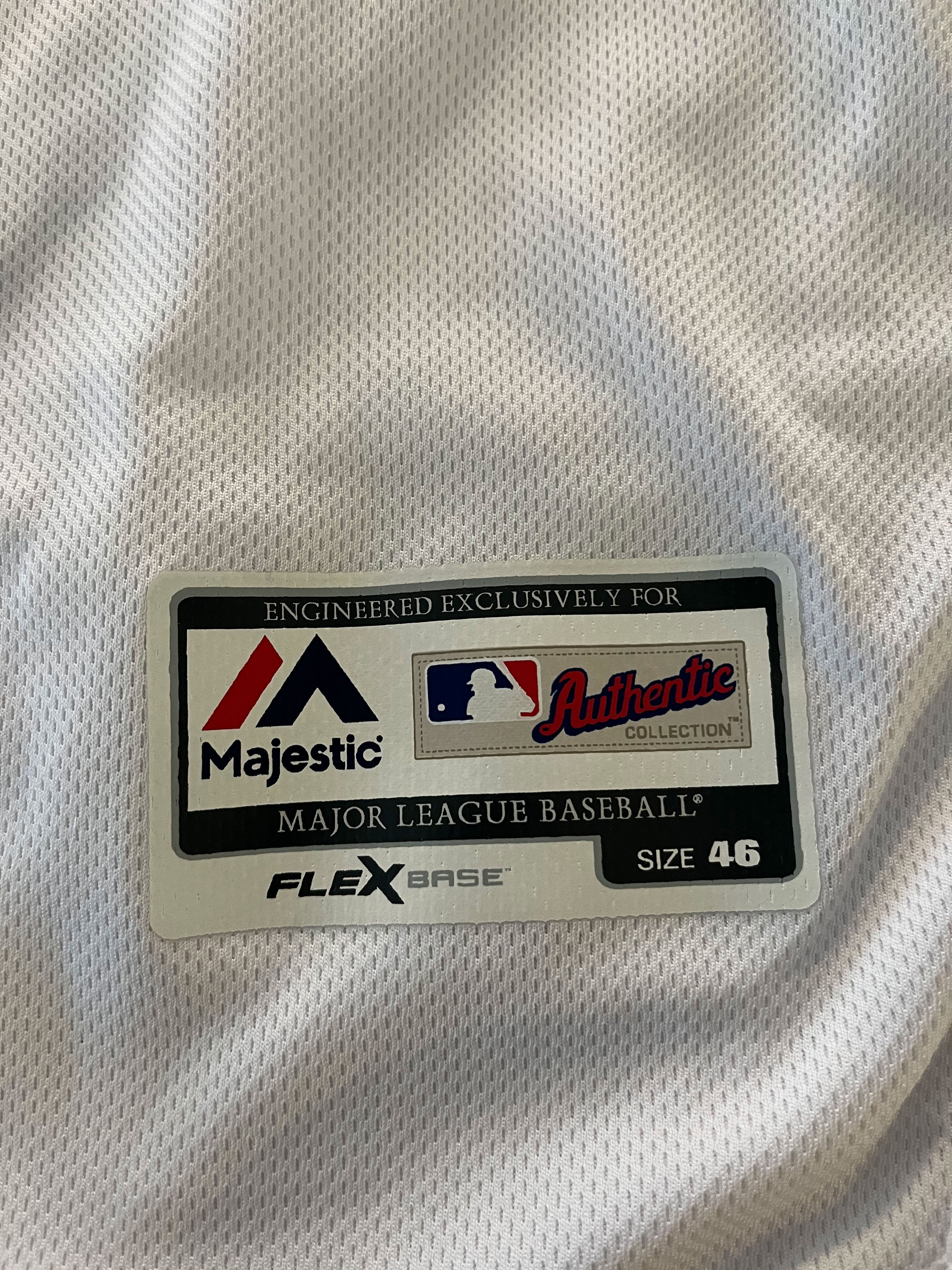 Authentic Autographed Memorabilia 