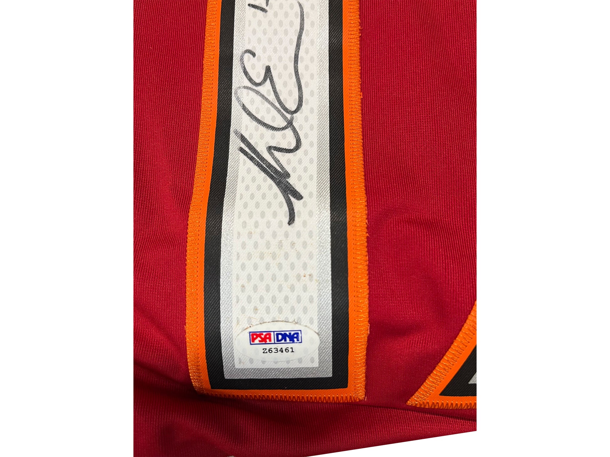 Authentic Autographed Memorabilia 