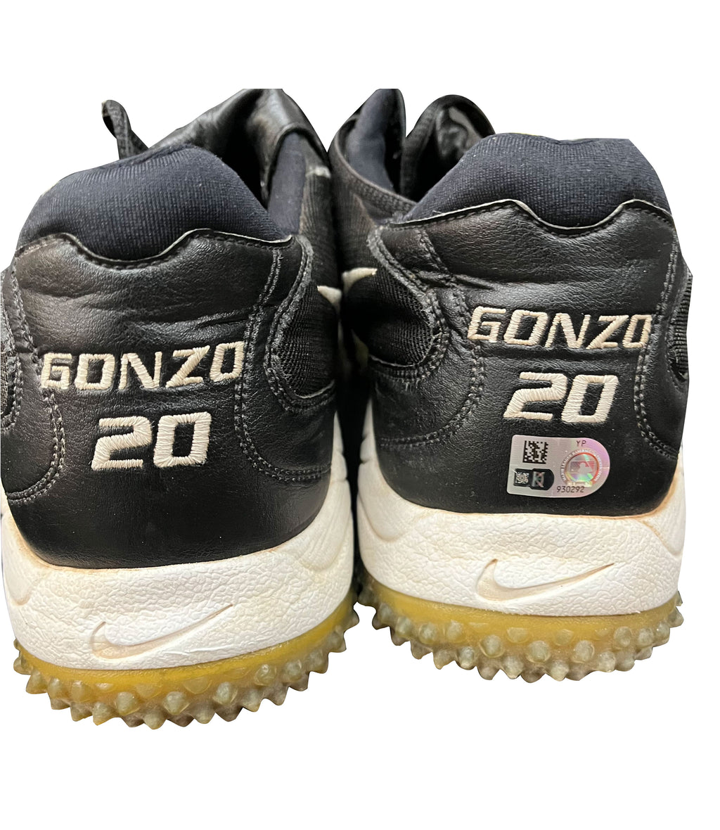 Authentic Autographed Memorabilia 