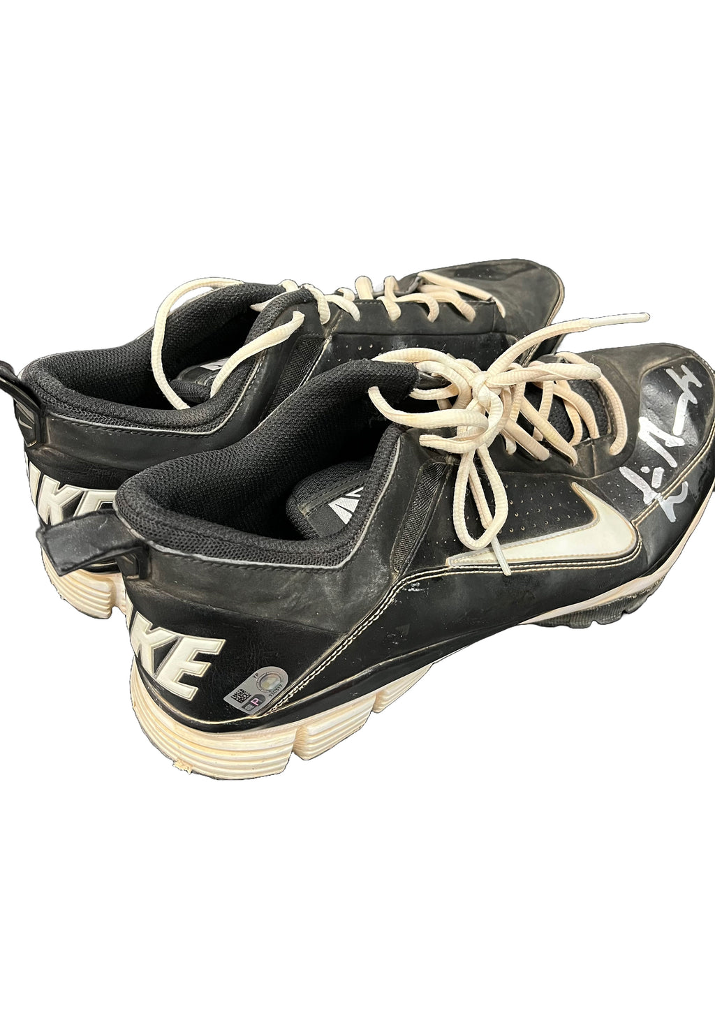 Authentic Autographed Memorabilia 