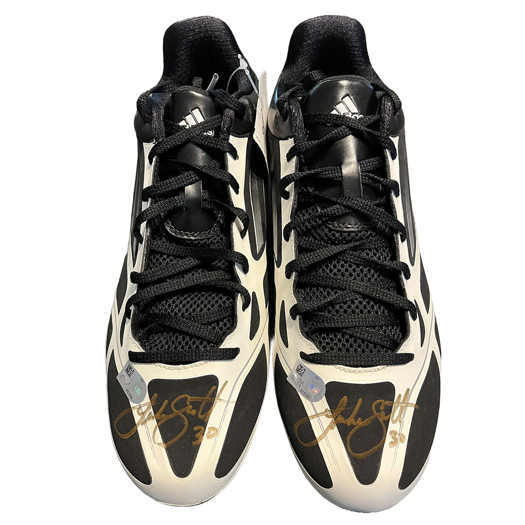 Authentic Autographed Memorabilia 