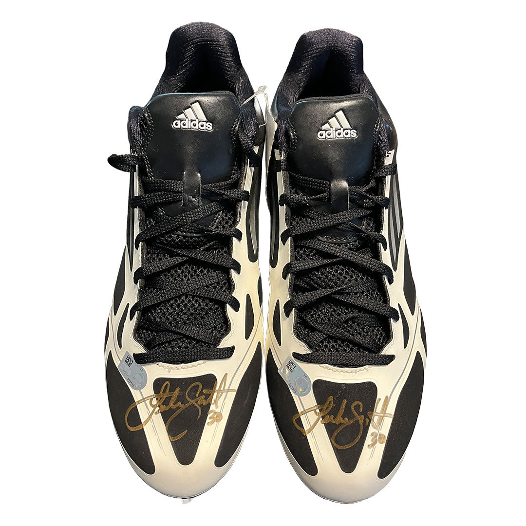 Authentic Autographed Memorabilia 