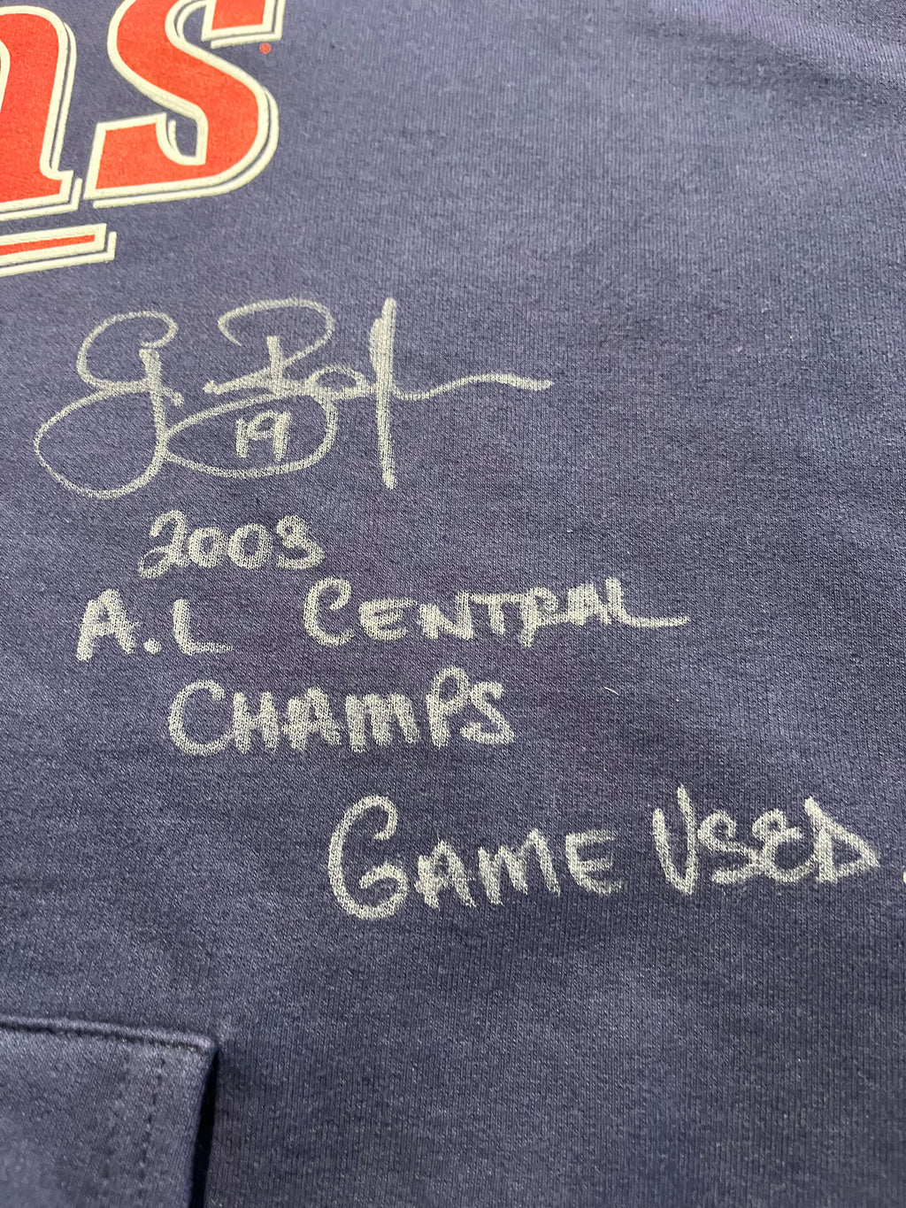 Authentic Autographed Memorabilia 