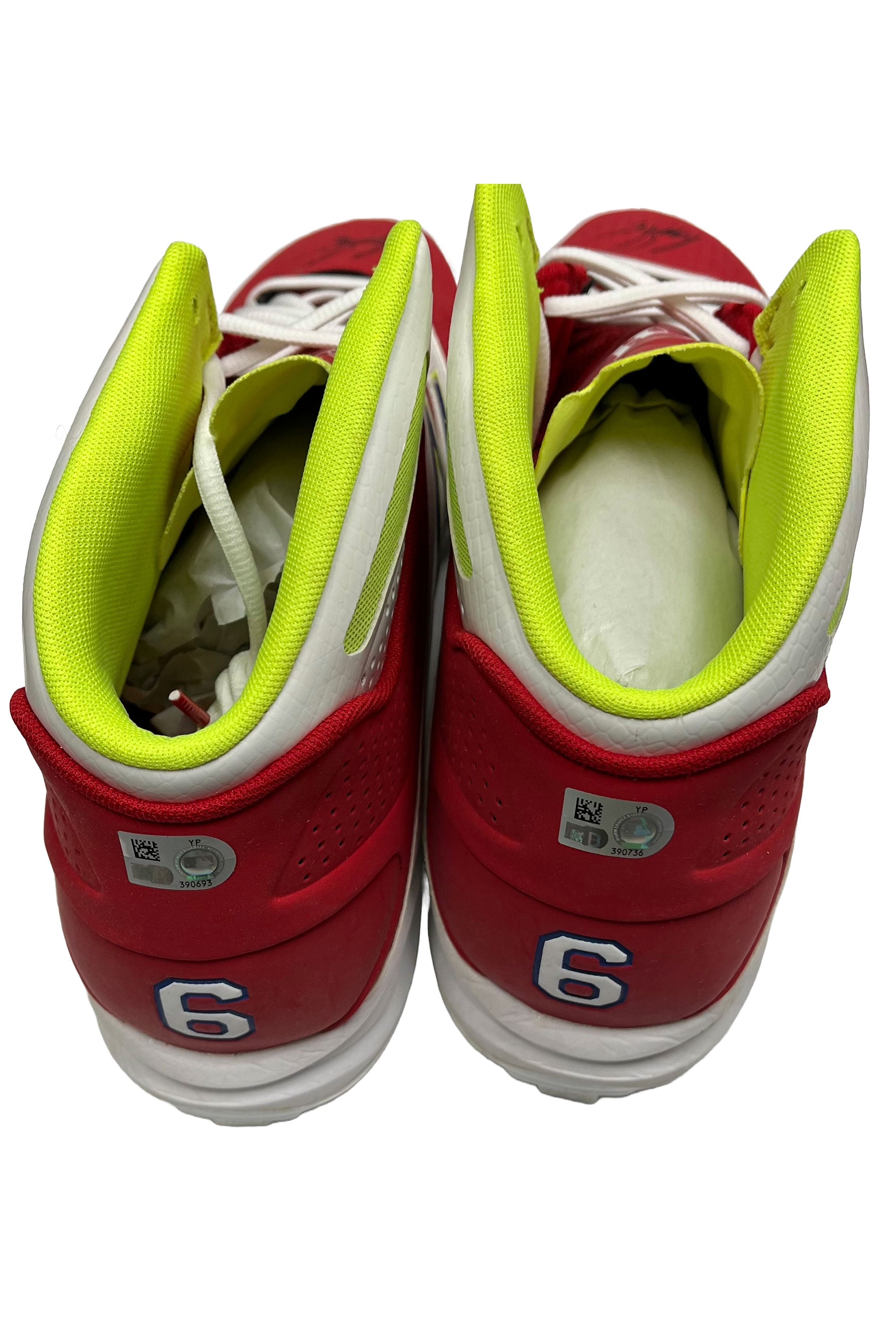 Authentic Autographed Memorabilia 