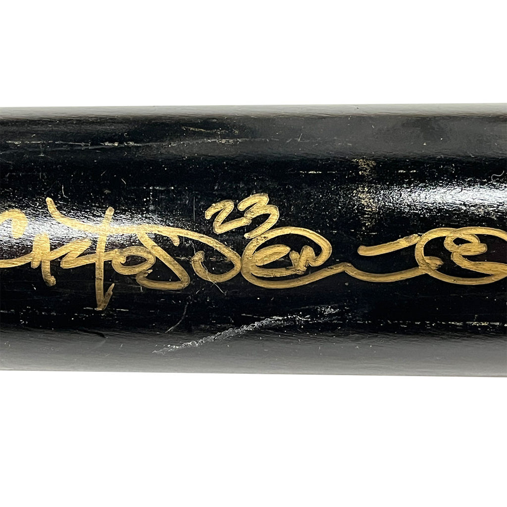 Authentic Autographed Memorabilia 