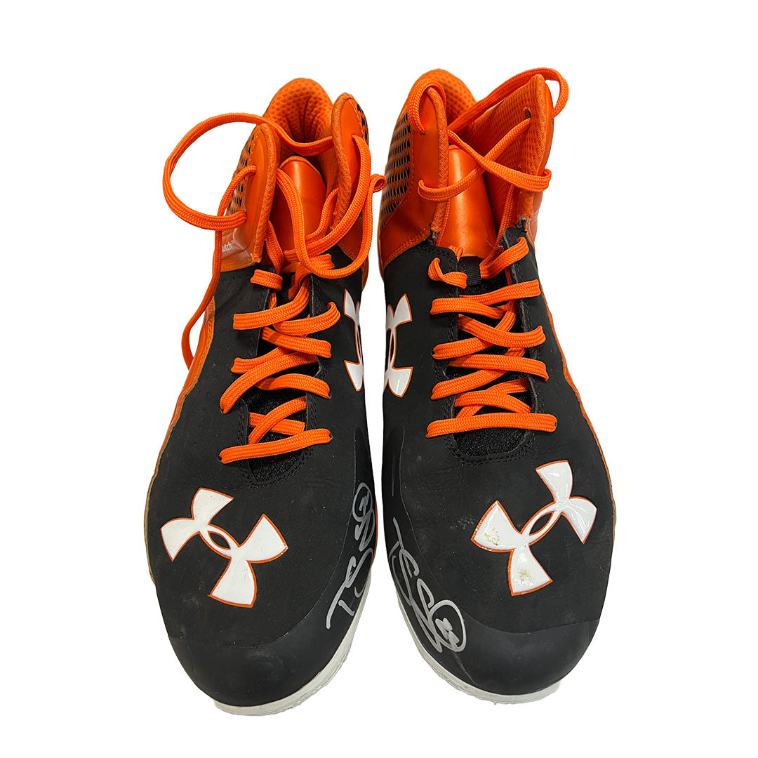 Authentic Autographed Memorabilia 