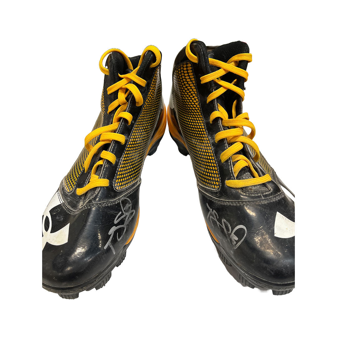 Authentic Autographed Memorabilia 