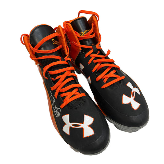 Authentic Autographed Memorabilia 