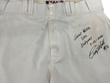 Authentic Autographed Memorabilia 