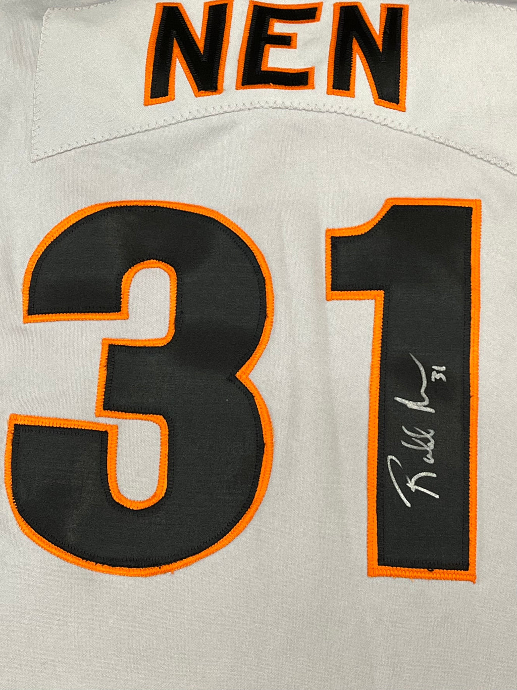 Authentic Autographed Memorabilia 