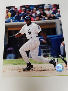Authentic Autographed Memorabilia 