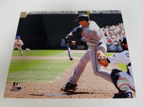 UNSIGNED Grady Sizemore (batting) 8x10