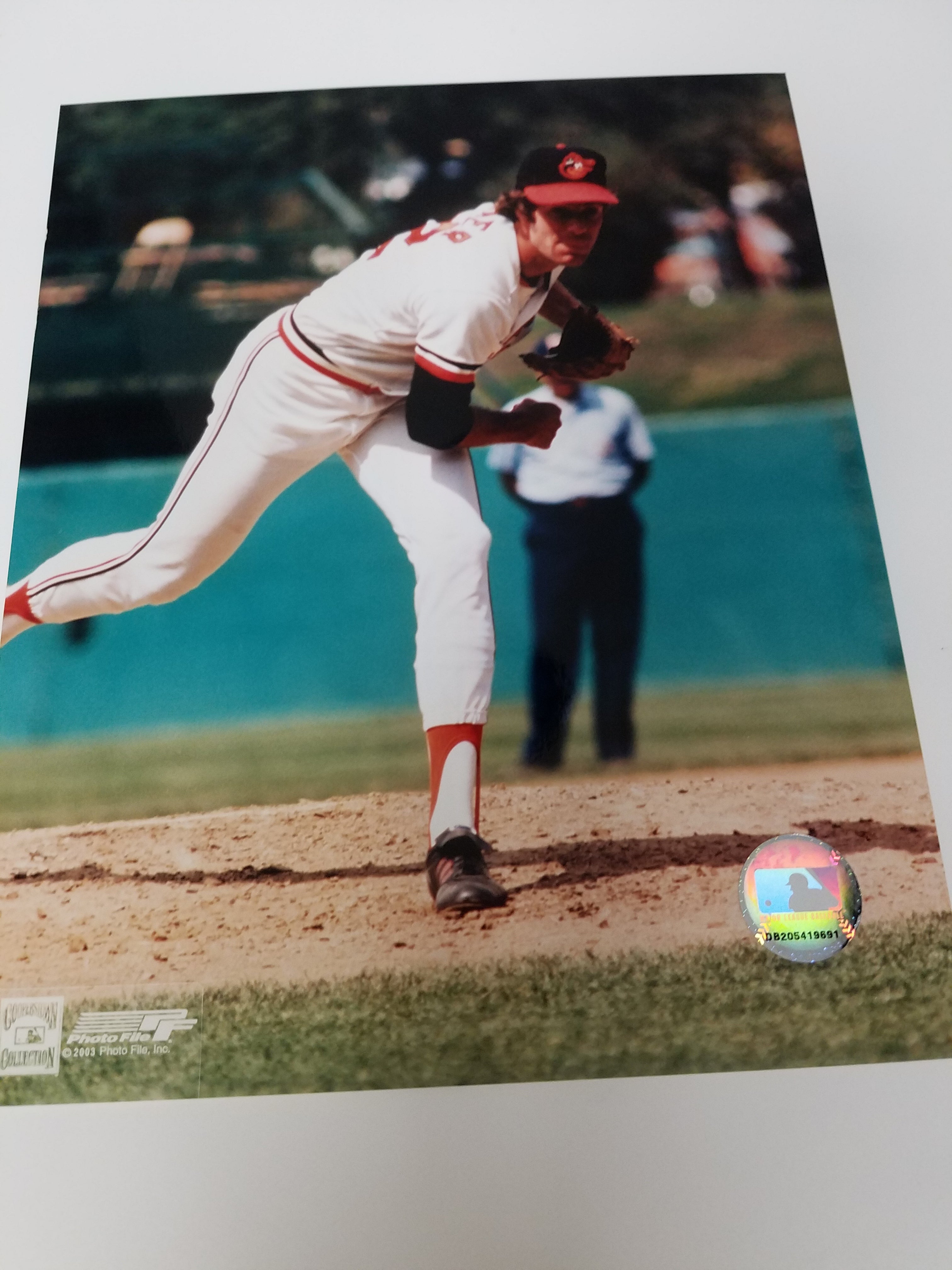 Authentic Autographed Memorabilia 