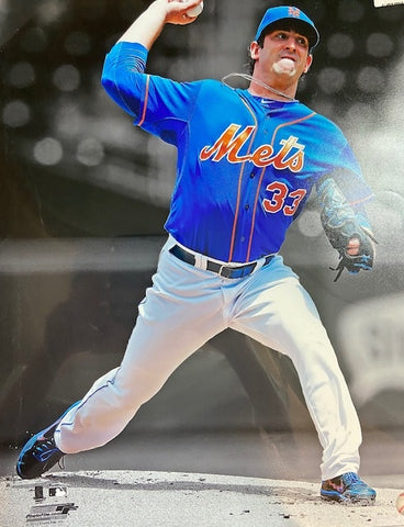 UNSIGNED Matt Harvey 16X20