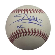 Authentic Autographed Memorabilia 