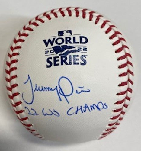 Authentic Autographed Memorabilia 